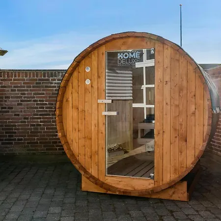 Amazing In With Sauna